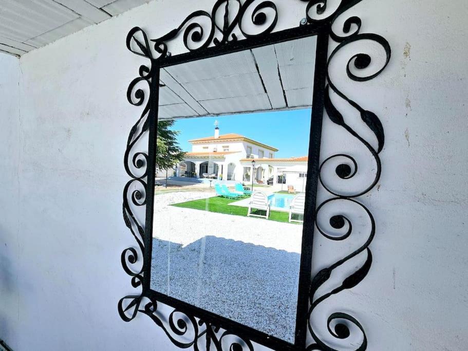 הוילה Fuentiduena de Tajo La Casa Del Arbol מראה חיצוני תמונה